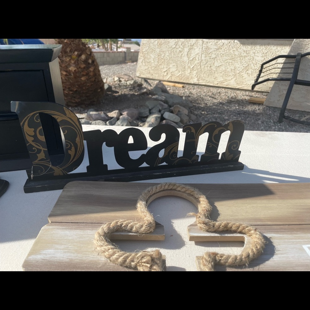 Dream sign